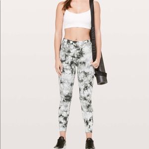 High Rise wunder under